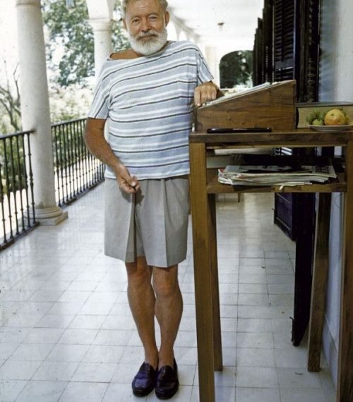 hemingway-desk
